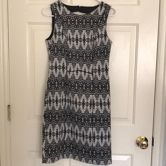 Dress - Picture 1 of 2